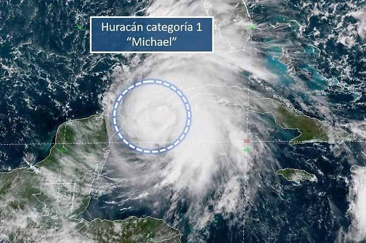 Huracán Michael llega a costas occidentales de Cuba
