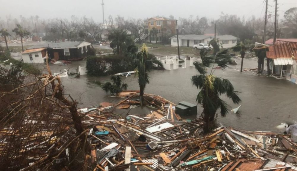 Foto referencial - Gobierno de Trump accede a habilitar fondos para cubrir las pérdidas por el huracán Michael