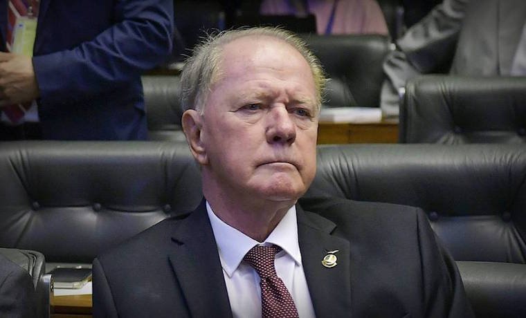 Exsenador brasileño fue asesinado frente a un bar