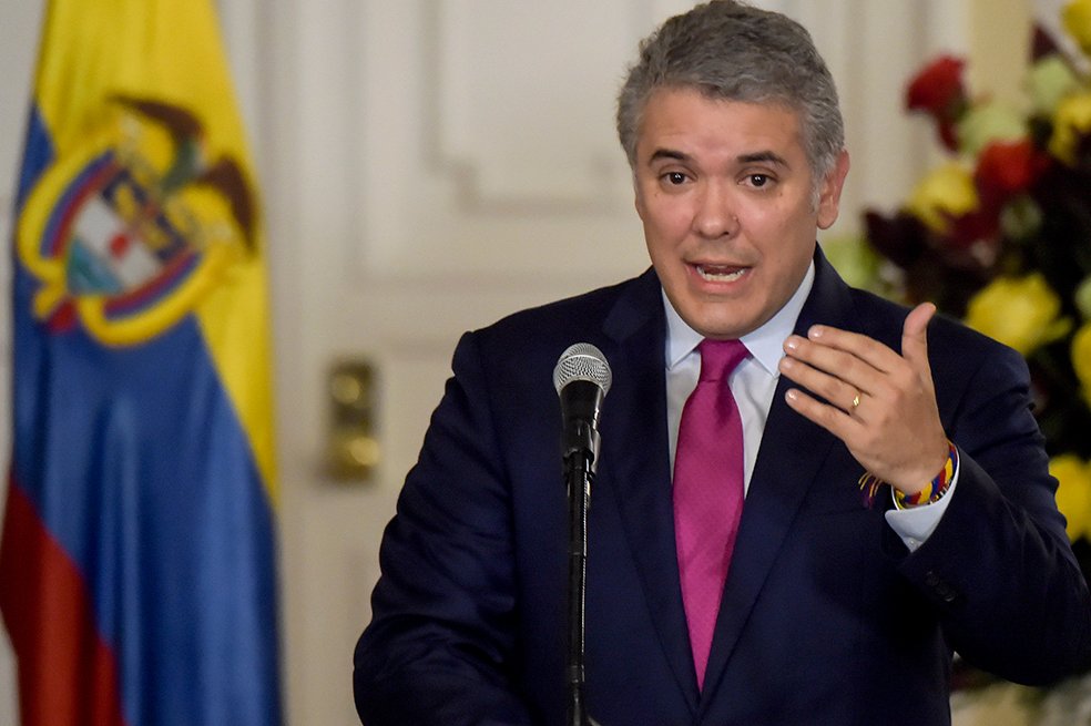 Duque nego la posibilidad de cerrar la frontera con Venezuela