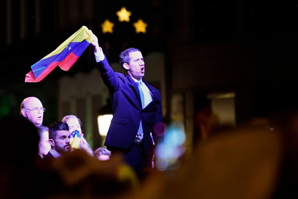 Foto archivo - Militares refuerzan fronteras ante el regreso de Guaidó a Venezuela