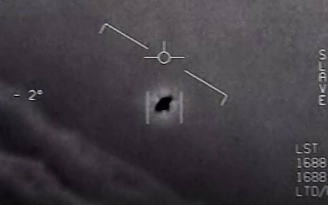 Foto - El pentágono desclasificó vídeos de fenómenos aéreos