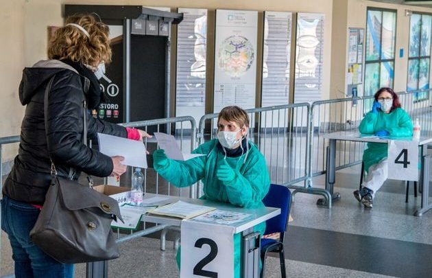 Foto - Italia se prepara para segunda ola de contagios