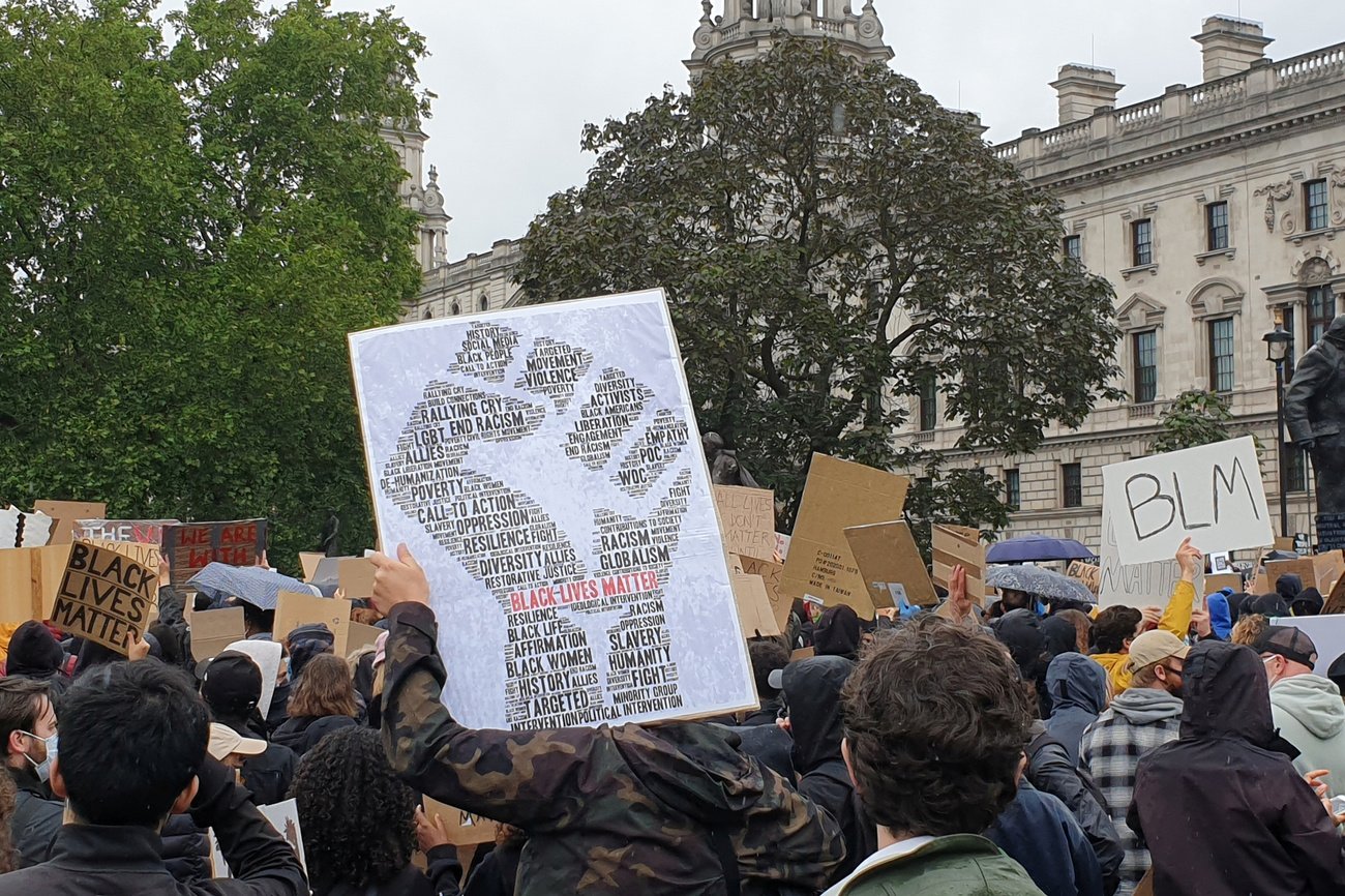 Foto - Racismo despierta protestas en el mundo