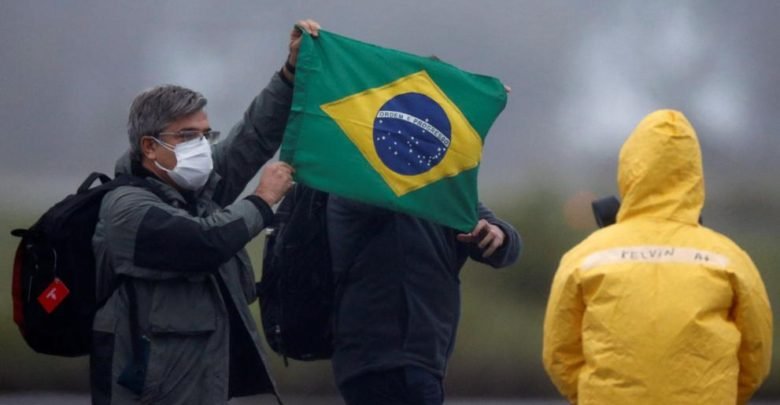 Foto - Pandemia sigue avanzando en Brasil