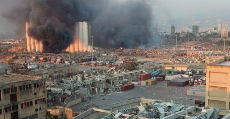 Foto - Explosión sorprende a Beirut y enciende alarmas