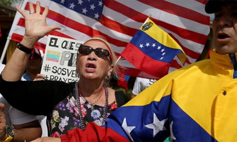 Foto - Venezolanos esperan triunfo de Trump en EEUU