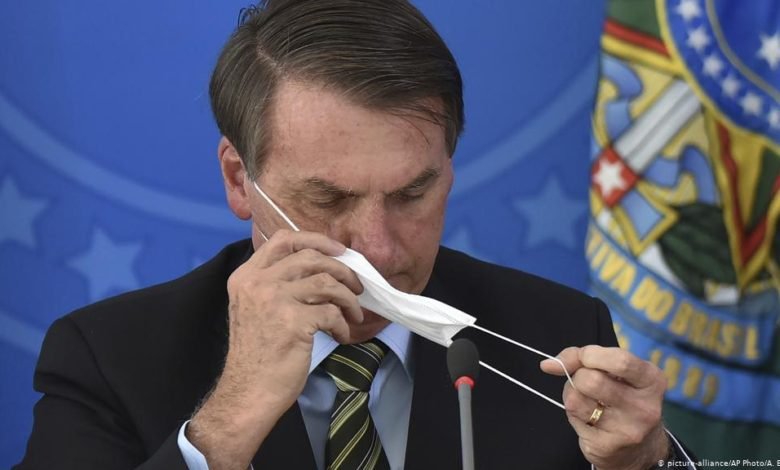 Foto - Bolsonaro asegura no haber cometido errores durante la pandemia