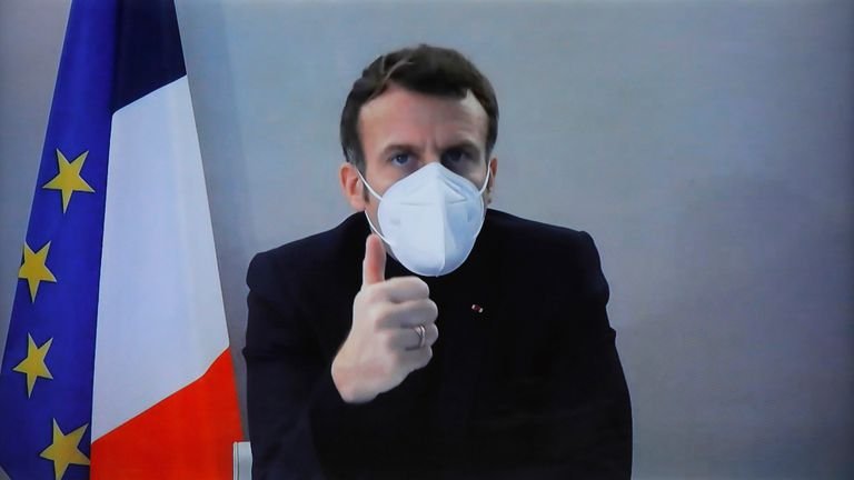 Foto - Macron dio positivo a Covid-19