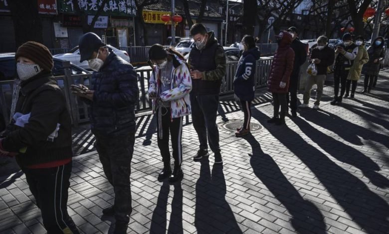 Foto - China comienza a realizar pruebas anales para detectar el Covid-19