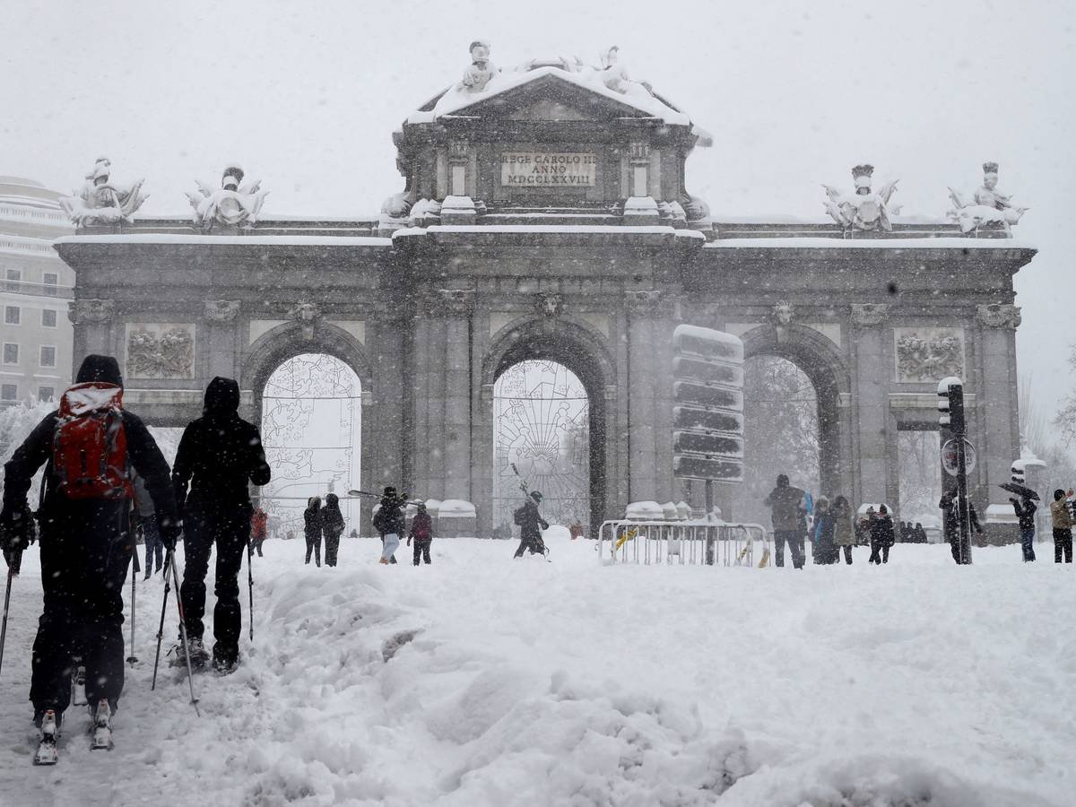 Foto - Madrid paralizada tras fuerte nevada histórica