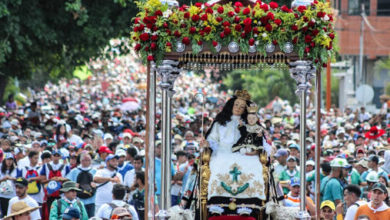Foto - Venezuela no pierde su fe en la Divina Pastora
