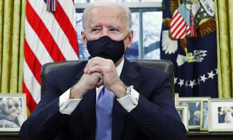 Foto - Biden promete vacuna para todos los "estadounidenses"