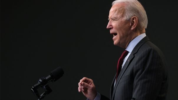 Foto - Biden firma un acuerdo de ciberseguridad