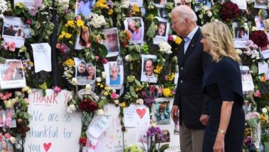 Foto - Biden promete apoyo a familiares de las victimas del derrumbe