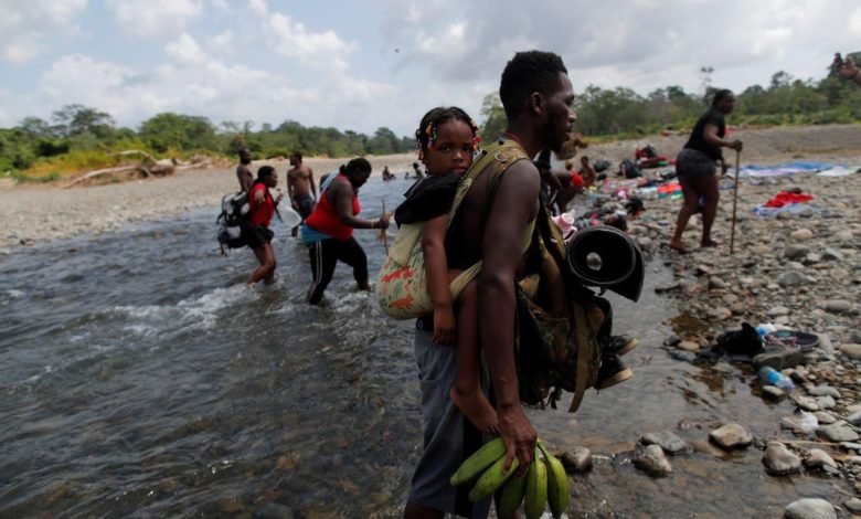 Haitianos en el Darién.