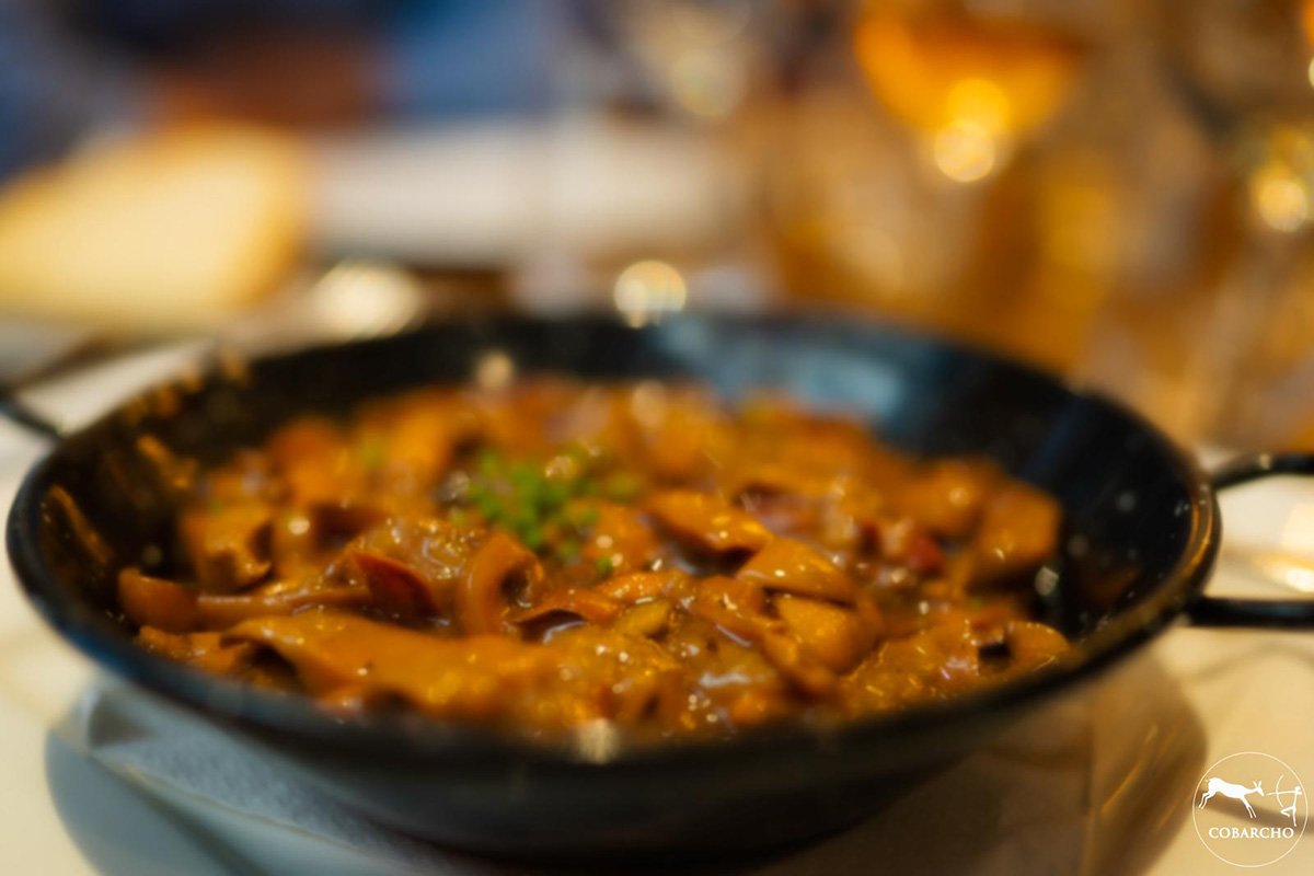 Platos contra la hambruna.