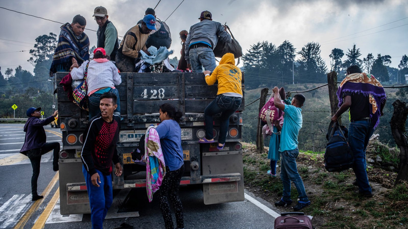 Venezolanos, confusión y frustración fronteriza.