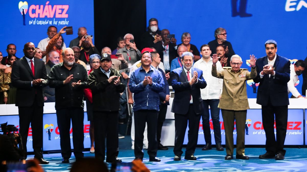 Hugo Chávez falleció hace 10 años.