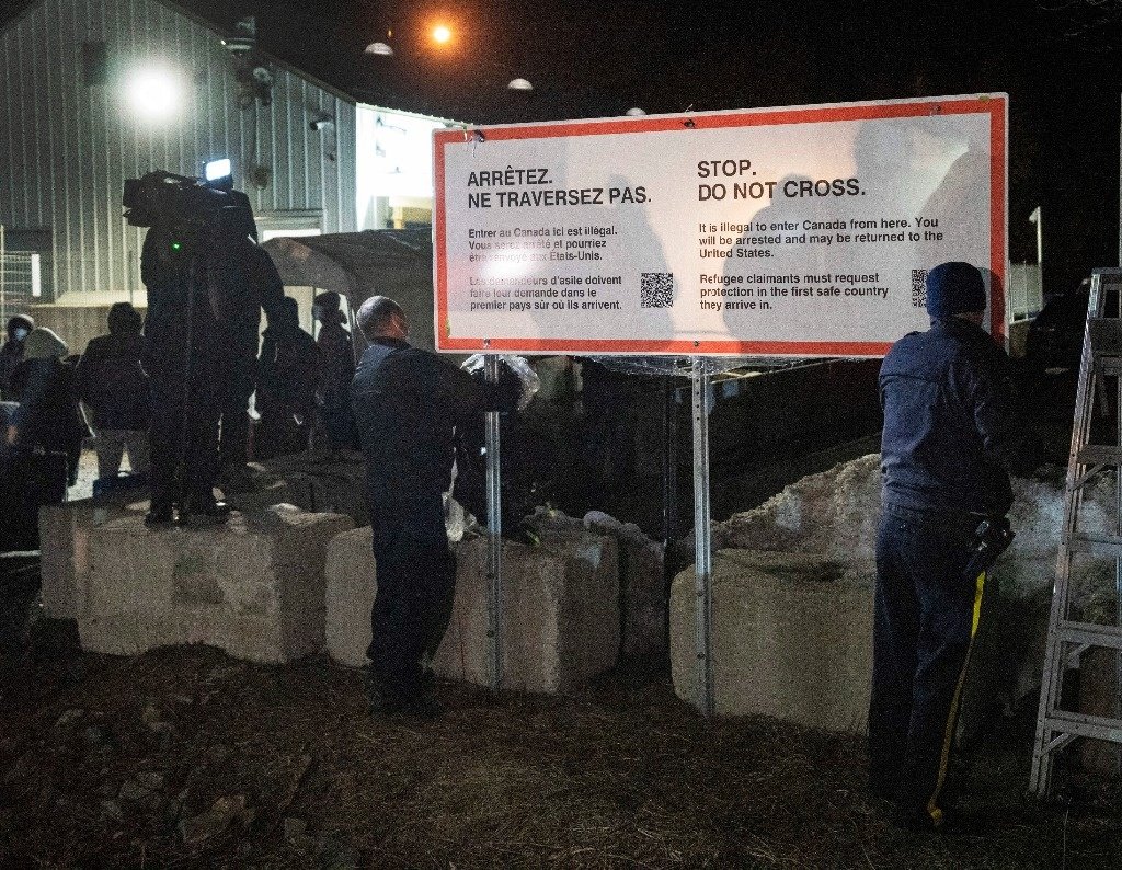 Ocho cuerpos de migrantes.