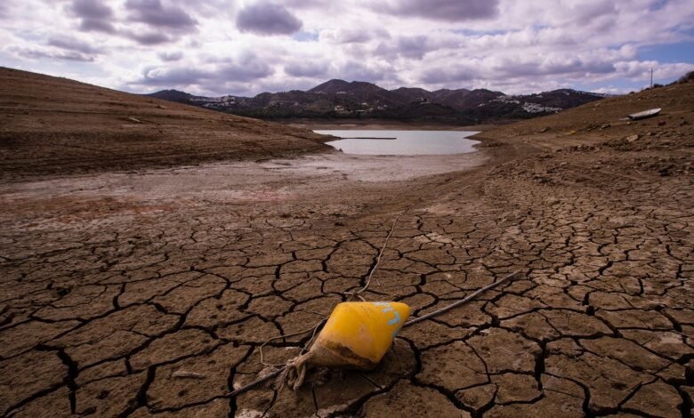 Contra las Megacuencas.
