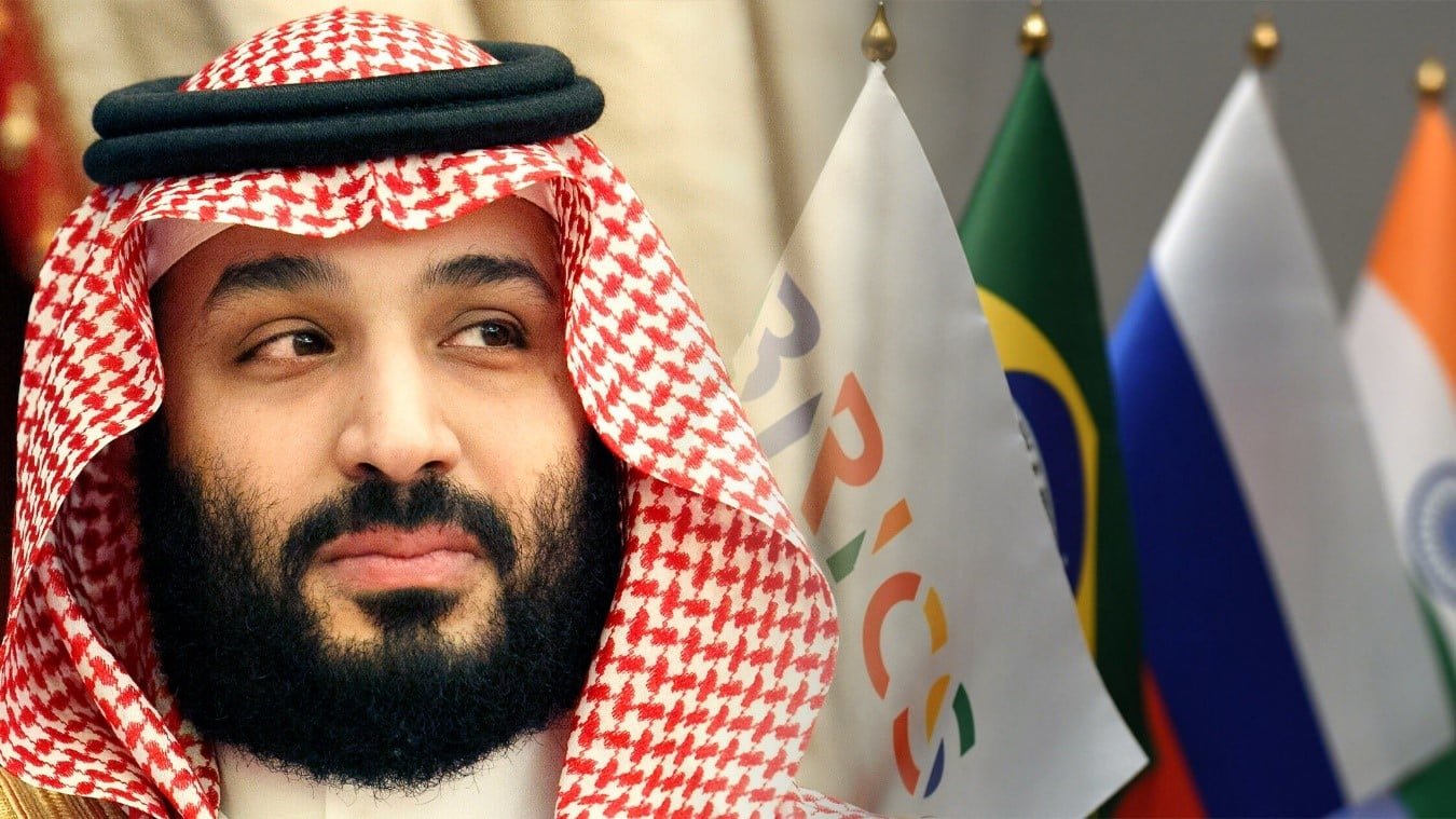 Coqueteando a los BRICS.