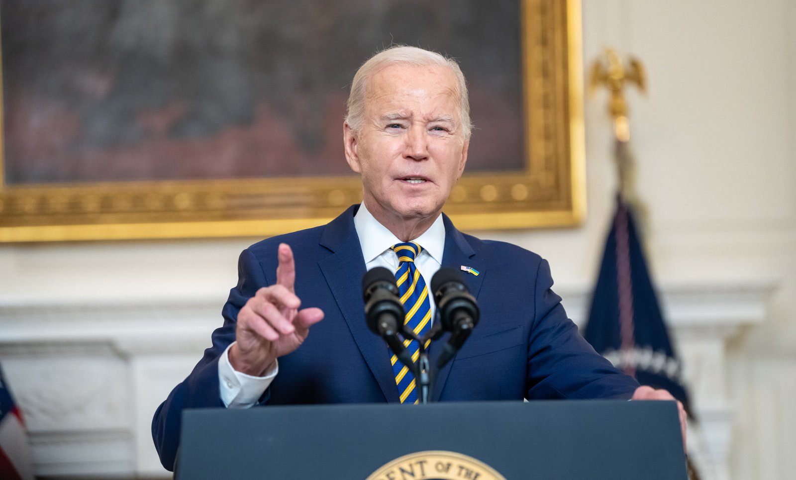 Biden trata de corregir su desastre con Venezuela.