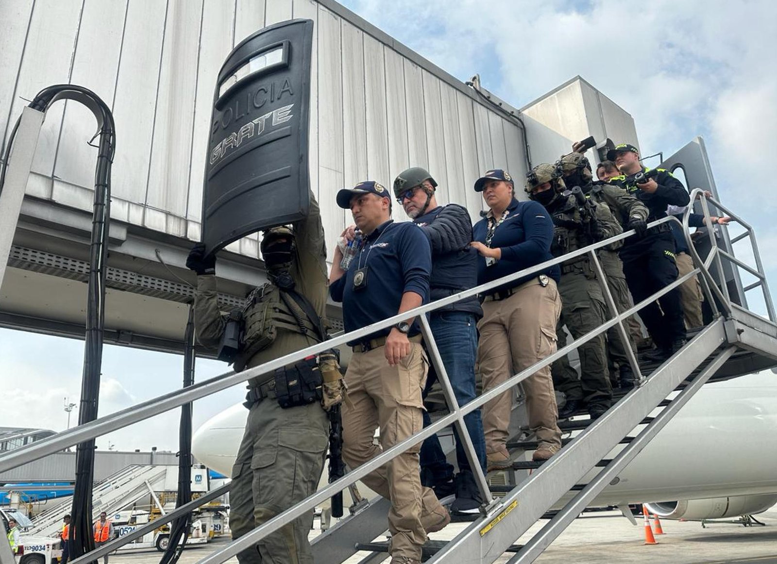 Mancuso regresa a Colombia.